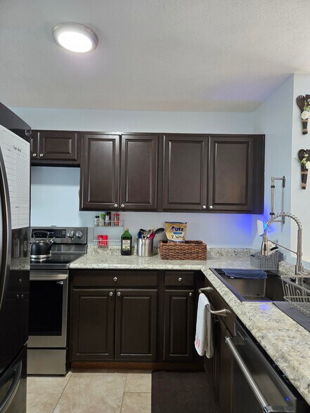 Building Photo - 3442 Joe Murell Dr