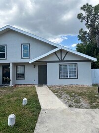 Building Photo - 7435 Albany Rd