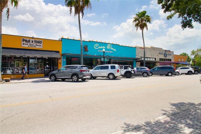Building Photo - 2631 St Joseph Dr W