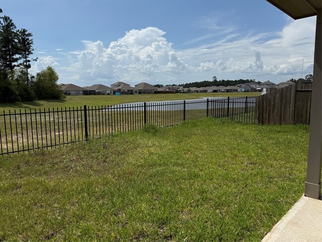 Building Photo - 14613 E Pine Heart Dr