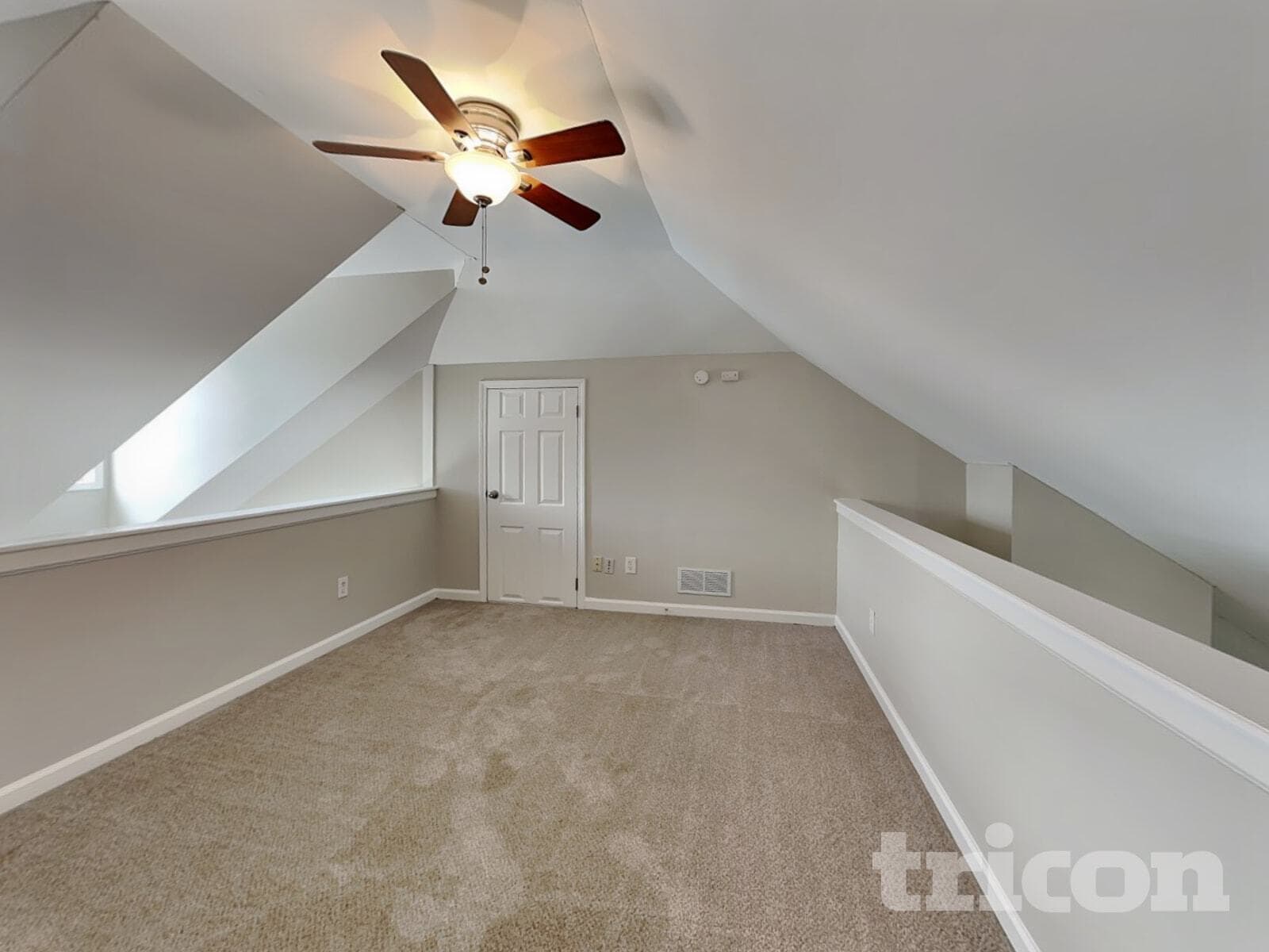 Building Photo - 2704 Mariner Way