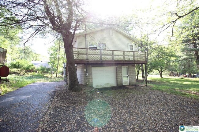 Primary Photo - 331 Valley View Dr