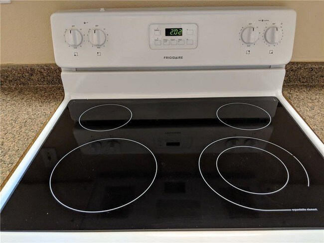 Building Photo - 5981 Arapaho Rd