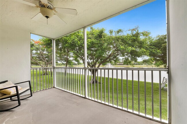 Building Photo - 3150 N Course Ln