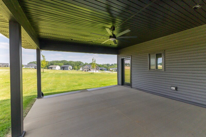 Building Photo - 2461 Whisper Woods Ln
