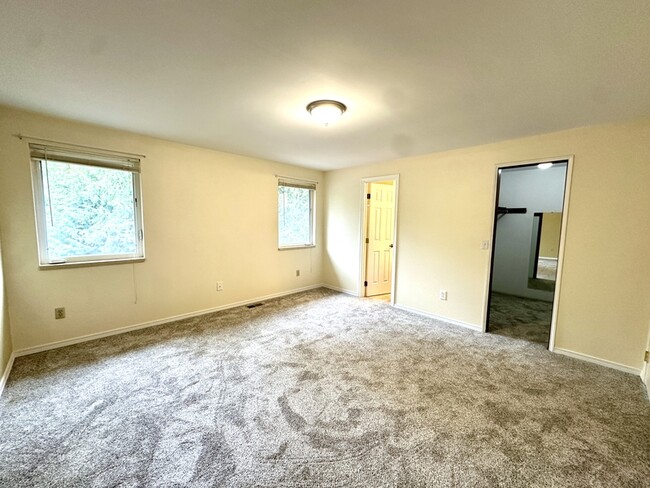 Building Photo - 15532 SE 175th Ct