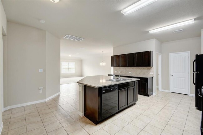 Building Photo - 5817 Roderick Dr