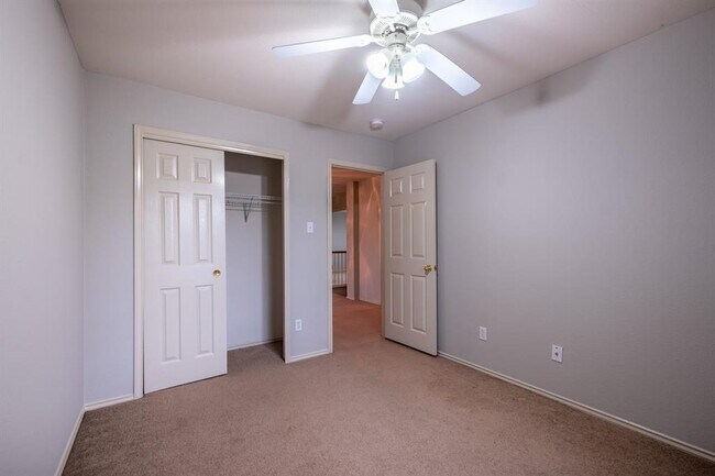 Building Photo - 15509 Miss Adrienne's Path