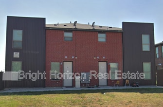 Building Photo - 3617 Valley Vista Dr