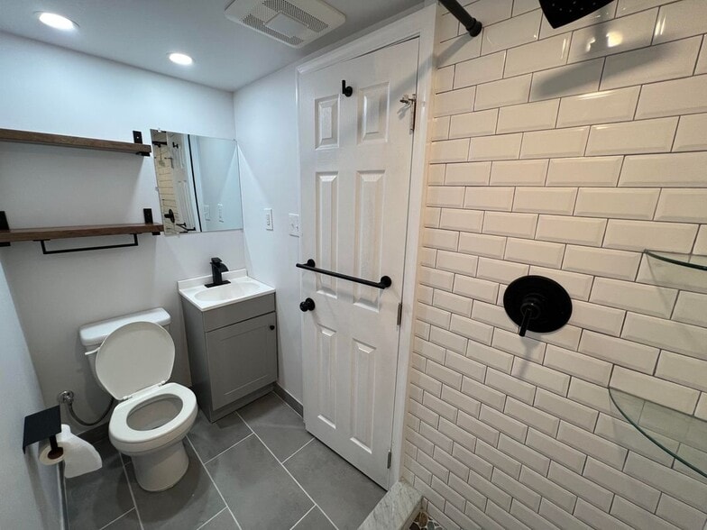 Building Photo - 2828 Brighton Pl