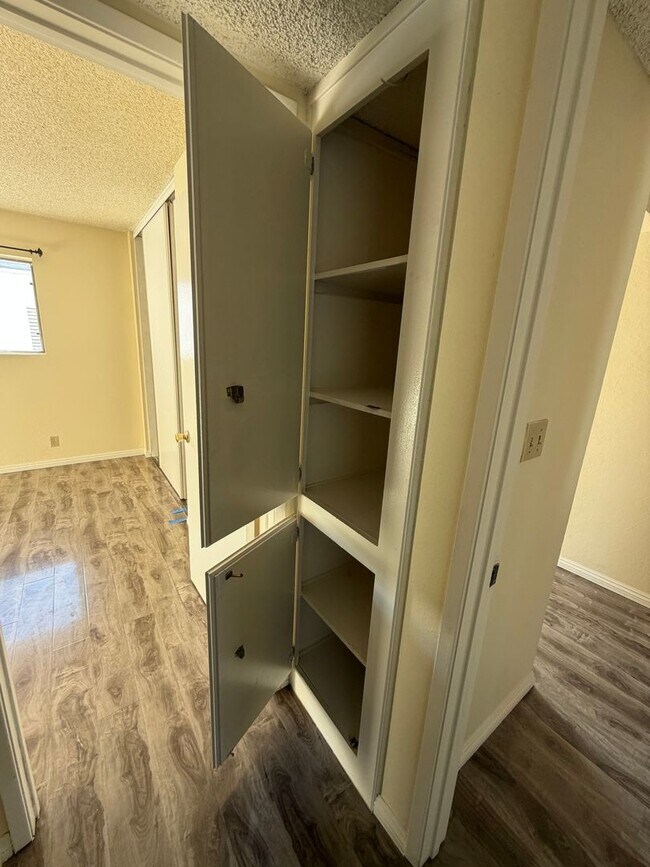 Building Photo - Beautiful Condo in Serene Montebello HOA Community – Pool, Spa & Prime Location