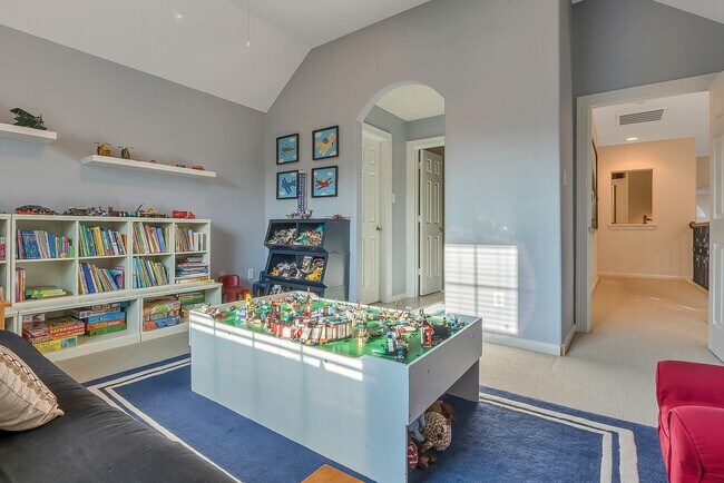 Building Photo - 6334 Collina Springs Ct