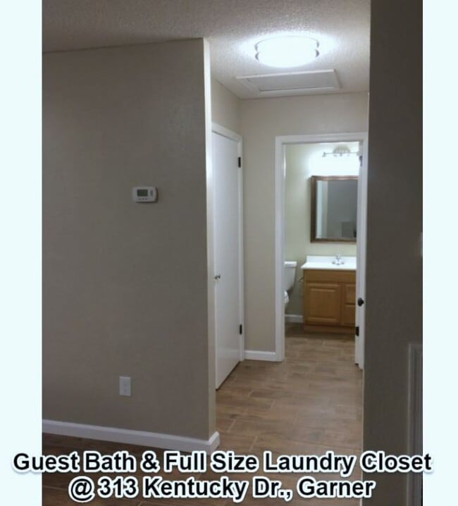 Building Photo - Renovated! 2 BR, 2 FULL Bath Garner Townho...