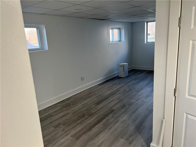 Building Photo - 1086 Flynn Rd
