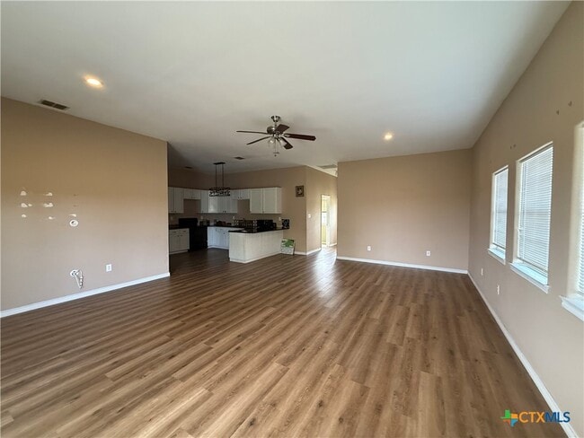 Building Photo - 256 Co Rd 481