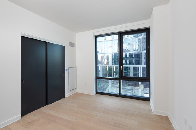 Interior Photo - 21 West End Ave