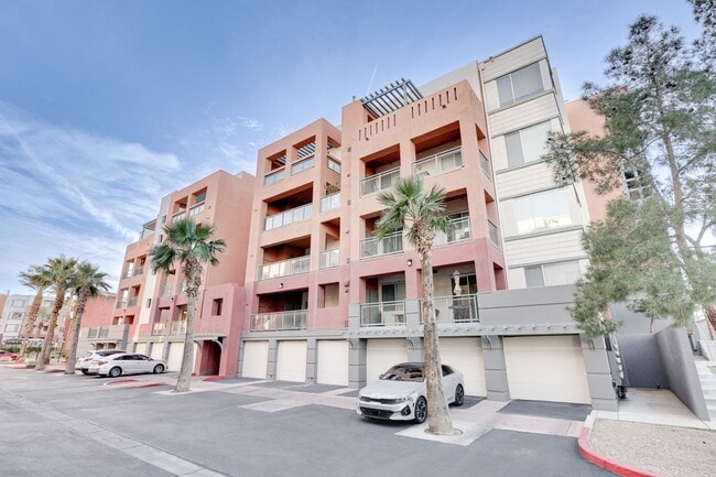 Building Photo - Luxury Guard-Gated 2-Bedroom Condo with Private Garage & Resort Amenities!