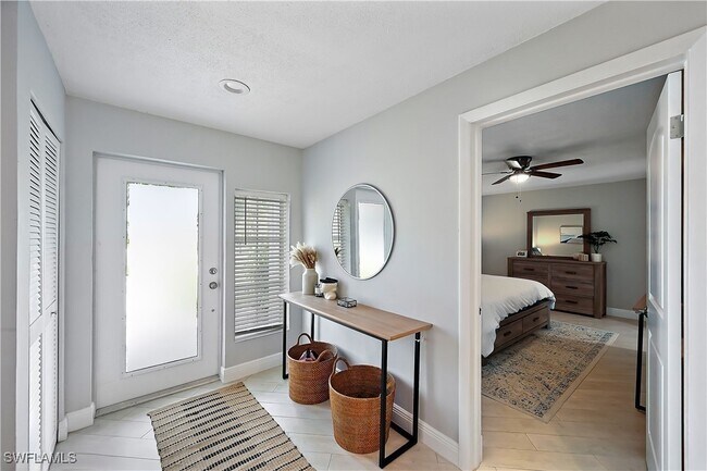 Building Photo - 404 Marathon Ct