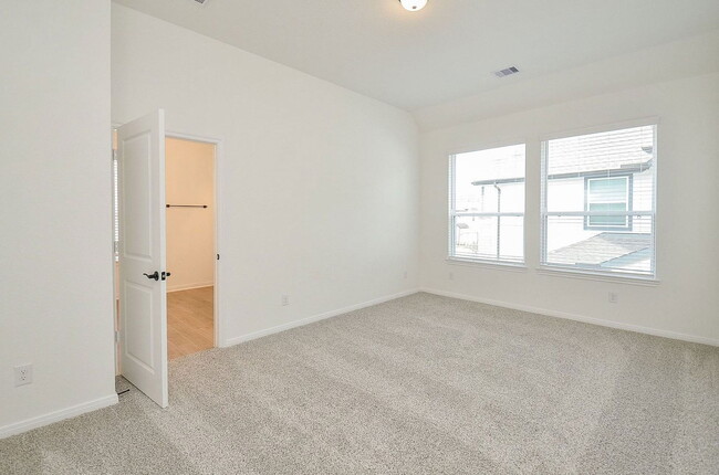 Building Photo - 130 W Coralburst Lp