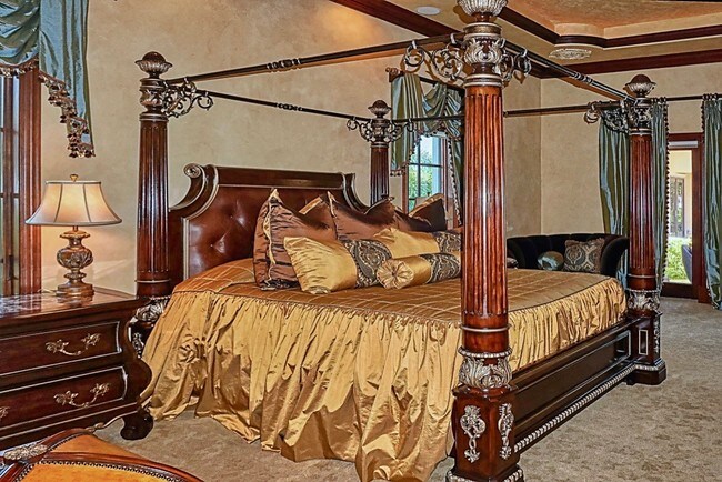 Building Photo - 1363 Oceanview Dr