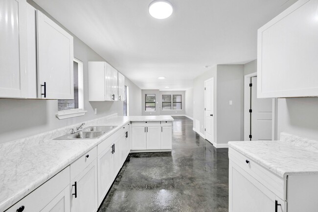 Building Photo - New Rental Opportunity in Memphis!