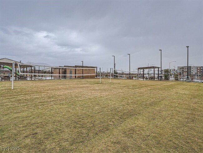 Building Photo - 336 Larksong Ave