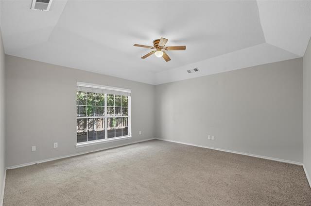 Building Photo - 2704 Picasso Pl
