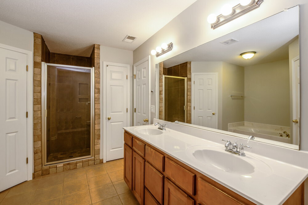 Building Photo - 5509 Milton Ridge Dr