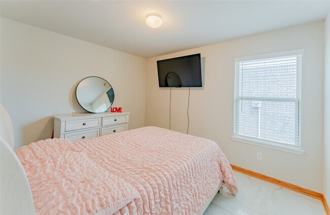 Building Photo - 5431 Tindarey Bluff Trail