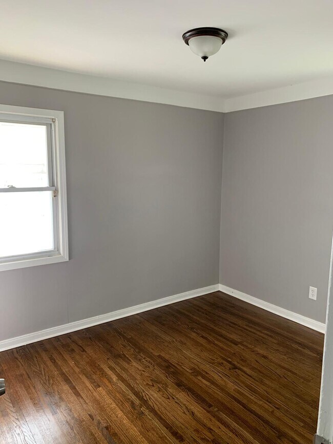 Building Photo - 6341 Archdale St