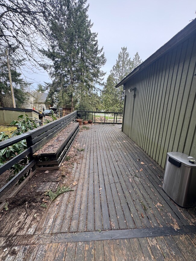 Building Photo - 10215 SW 116th St