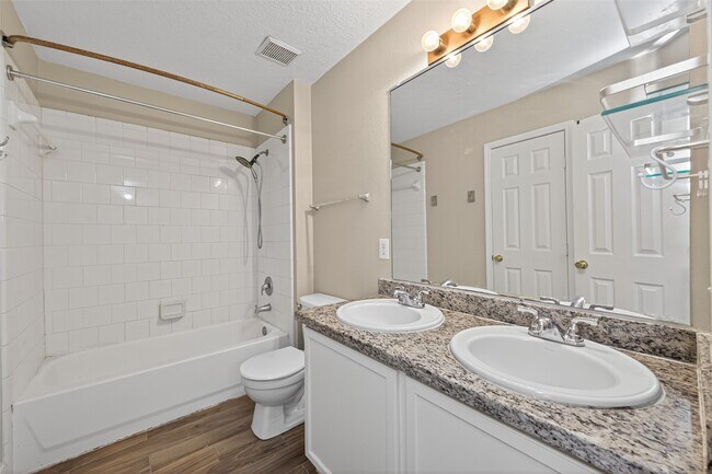 Building Photo - 21215 Barker Canyon Ln