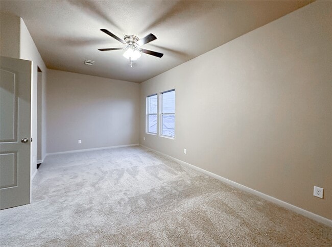 Building Photo - 16771 Mammoth Springs Dr