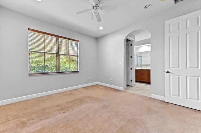 Building Photo - 106 Monterey Bay Dr