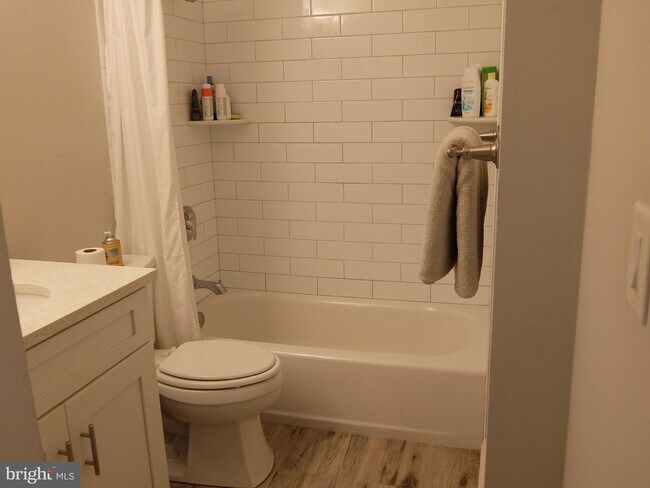 Building Photo - 5307 Ravens Crest Dr