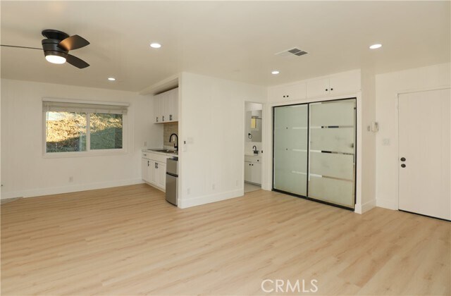 Building Photo - 3241 Dahl Dr