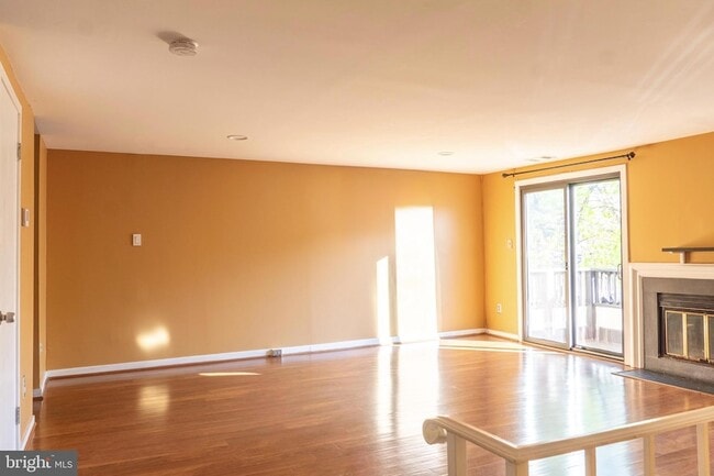 Building Photo - 9804 Hellingly Pl