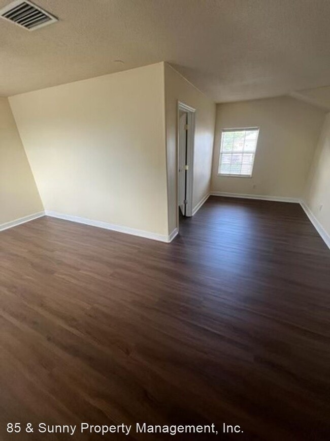 Building Photo - 5 br, 2 bath House - 5361 Somerville Dr