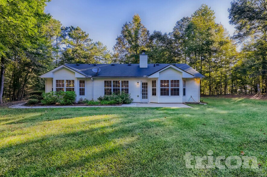 Building Photo - 65 Cranbrook Ct