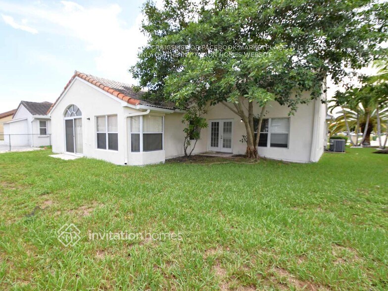 Building Photo - 18931 NW 5th St