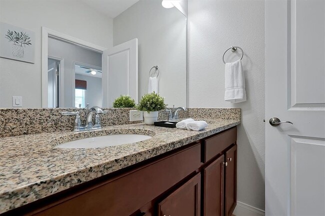 Building Photo - 297 Captiva Dr