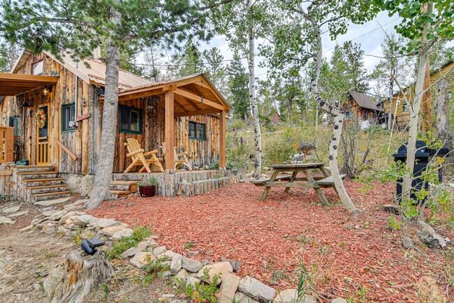 Building Photo - 33440 Colorado 72-SI ID1638163P