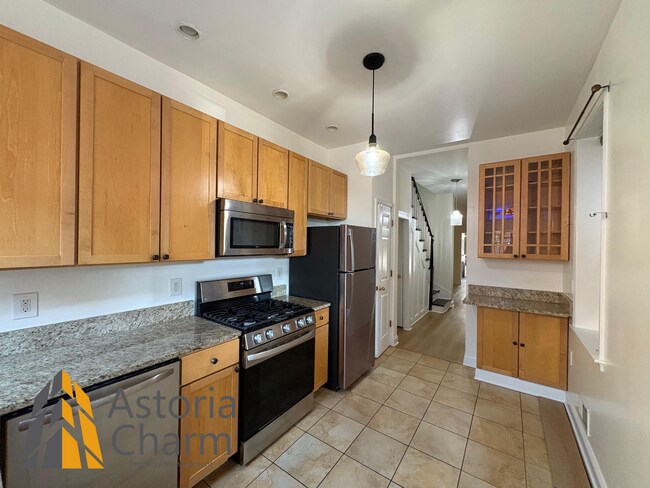 Building Photo - One month free with 13 month lease. $250 I...
