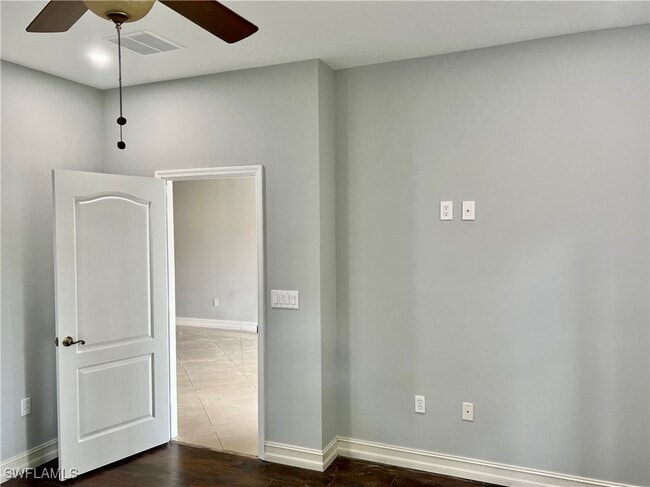 Building Photo - 8153 Sanctuary Dr