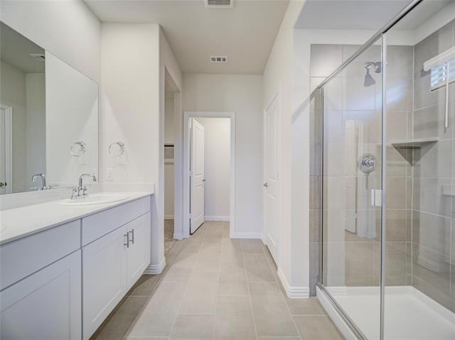 Building Photo - 3405 Kingsgarden Rd