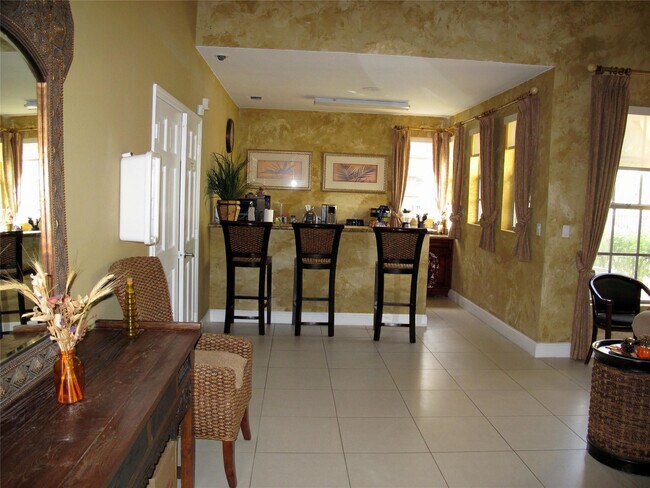 Building Photo - 1263 SW 46th Ave