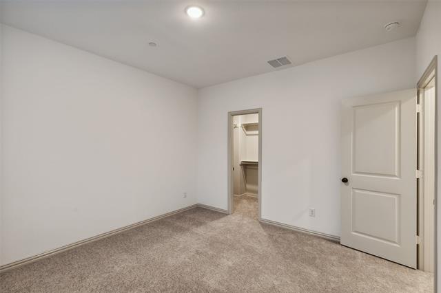 Building Photo - 7135 Buchanan Dr