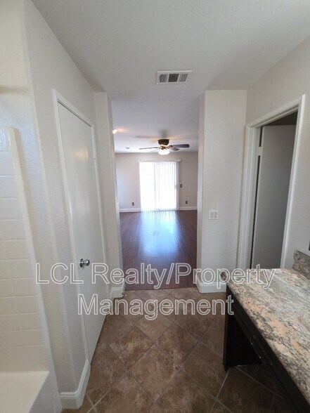 Building Photo - 25025 Clover Creek Ln