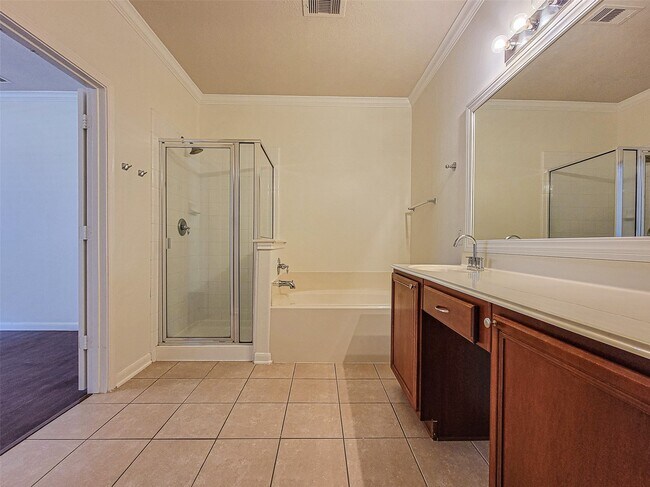 Building Photo - 3611 Cedar Flats Ln