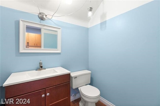 Building Photo - 3916 Varallo St